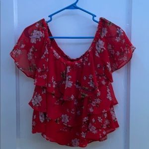 women’s large shortsleeve blouse!!